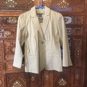 Khaki short trench coat
